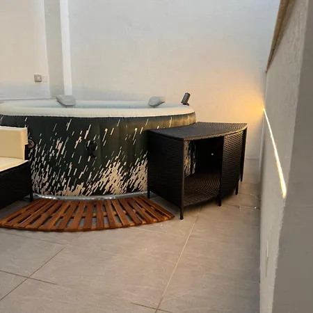 Bed and Breakfast Dimora Doria Μπάρι